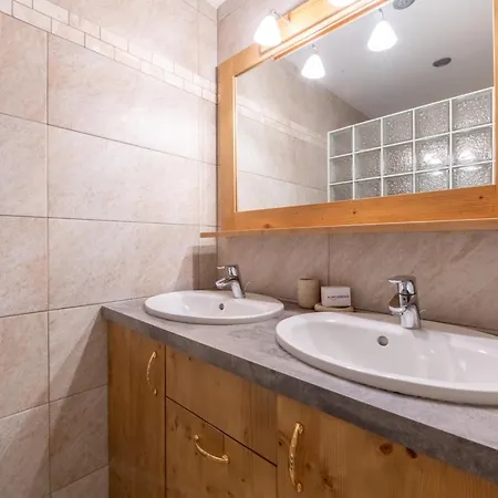 Grand Roc 2 - 241 - Happy *